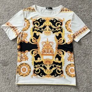 Men’s large Versace style t-shirt